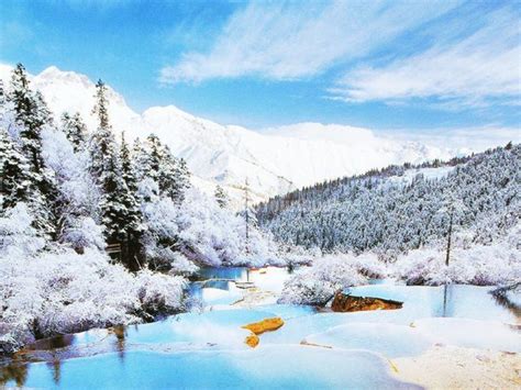 Huanglong Scenic Area Winter