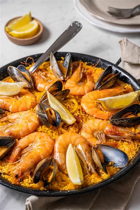 Authentic Spanish Seafood Paella Recipe | Besto Blog