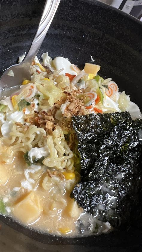 Dried Ramen toppings: Classic Seafood and Vegetables Mix