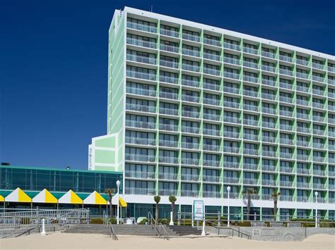 Oceanfront Hotels Virginia Beach, VA | Holiday Inn VA Beach - Oceanside ...