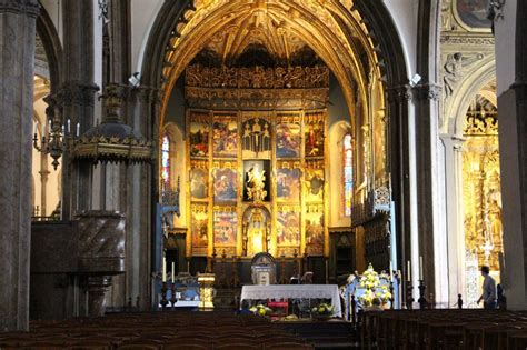 Funchal Cathedral - Ocean Retreat