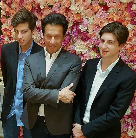 Imran Khan With His Sons - Pakistan Images & Photos