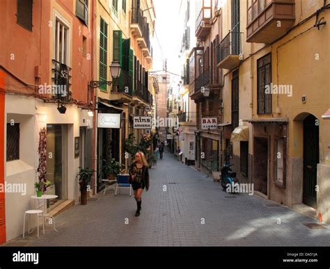 palma de mallorca, old town, mallorca, spain Stock Photo - Alamy