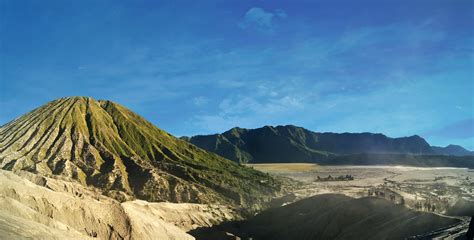 Pemandangan Alam Gunung Bromo - Andira Gambar