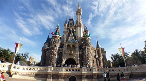 Top 5 Theme Parks in Japan - GaijinPot