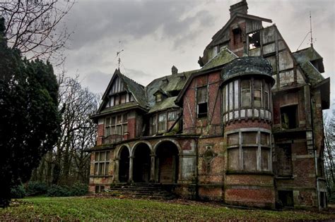 45+ Most Fascinating Abandoned Mansions Design Ideas You Should Know ...