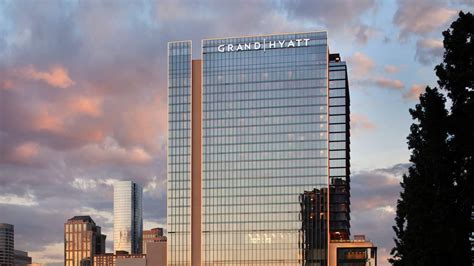 Downtown Nashville, TN Hotels on Broadway | Grand Hyatt Nashville