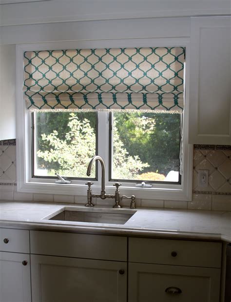 traditional roman shade in kitchen | Window treatment styles, Roman ...