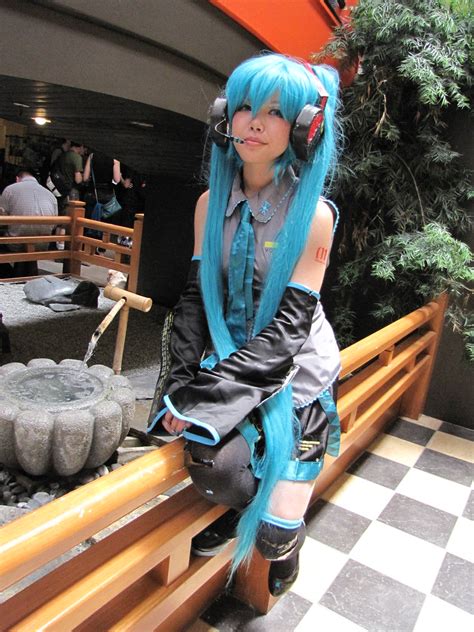 Blue Hair Anime Cosplay