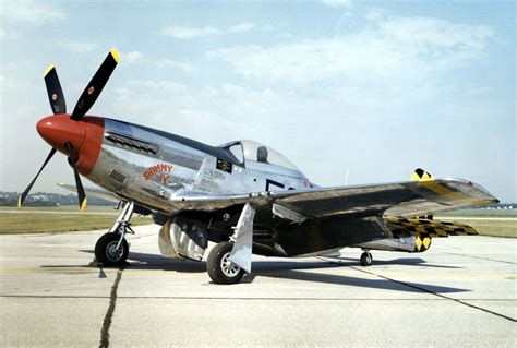 The Pacific War Online Encyclopedia: P-51 Mustang, U.S. Fighter