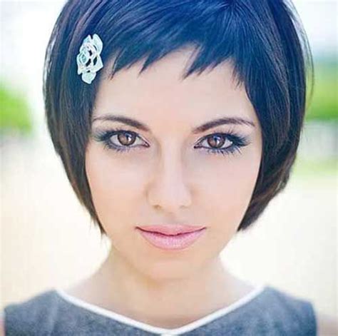 30 Bangs Hairstyles for Short Hair