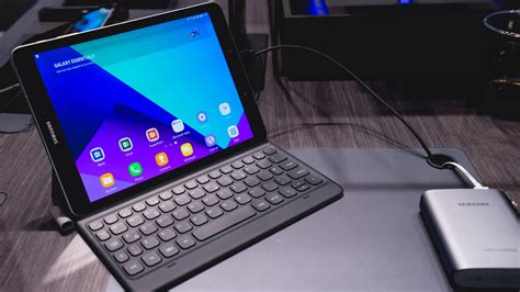 Top 10: The Best Tablets with Keyboards in 2019 (Windows, Android, iPad)