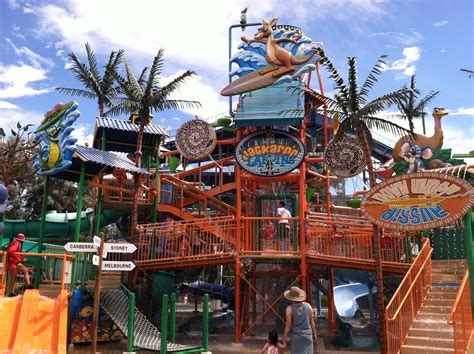 Bring the family to Boomerang Bay water park at Great America and enjoy ...