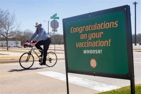 UT Southwestern Hosts Vaccine Clinic at UT Dallas - News Center | The ...