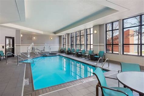 14 Best Hotels in Downtown Louisville, Louisville | U.S. News Travel