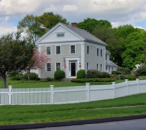 Glastonbury – Historic Buildings of Connecticut