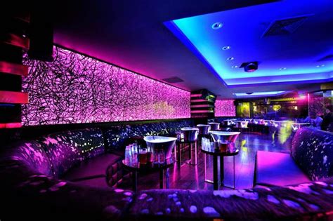 7 awesome nightclubs around the world | Nightclub design, Bar design ...