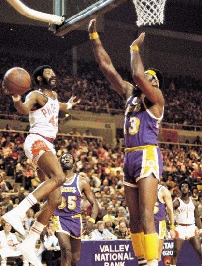 The "Hawk" - Connie Hawkins | Basketball photography, Nba stars ...