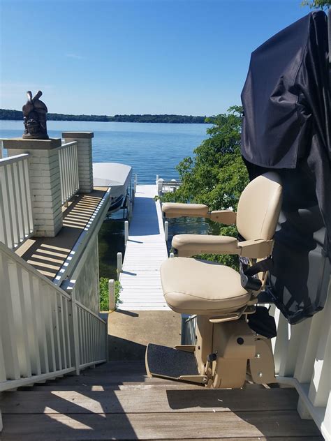 Outdoor Stair Lifts | Installation & Service | Arrow Lift