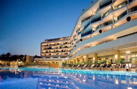 First time in Alanya - Review of Selene Beach & Spa Hotel, Turkler ...