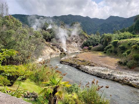 Where to Go in Furnas, Sao Miguel, Azores Islands for Breakfast and Tea