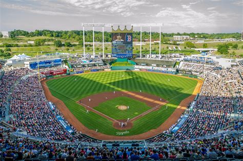 Kauffman Stadium, Kansas City Royals ballpark - Ballparks of Baseball