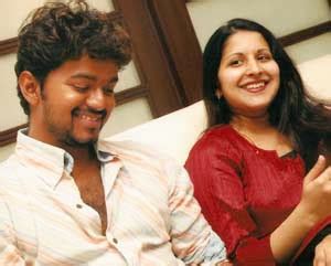 THALAPATHY VIJAY: thalapahy vijay and his wife sangeetha