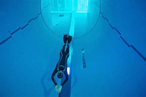 Y-40 Deep Joy: World's Deepest Swimming Pool | Amusing Planet