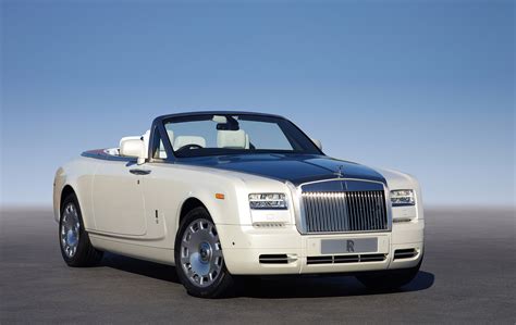 Rolls-Royce Phantom Drophead Coupe Series II (2012) - picture 4 of 16