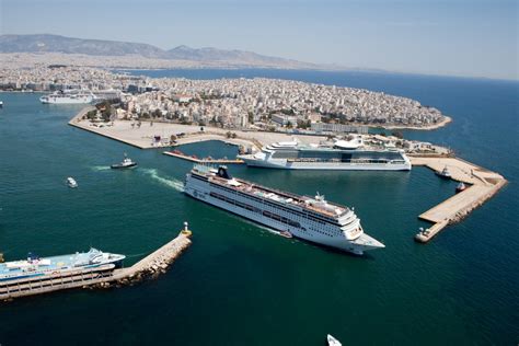 Piraeus cruise terminal | Travelling Greece