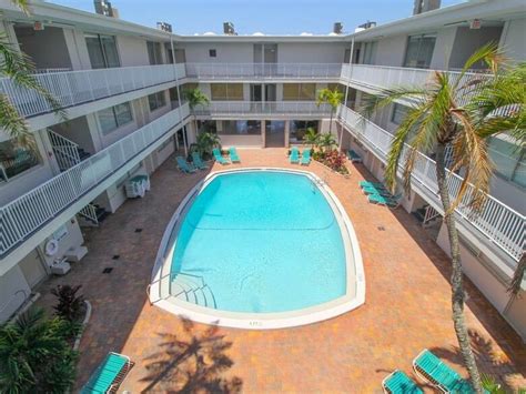 Hotel Sandalwood Beach Resort, North Redington Beach, Fl (Florida - FL ...