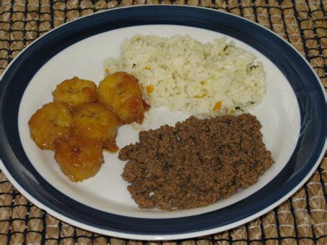 Cocina y Recetas de Venezuela en La Casita de Maribri: CARNE MOLIDA GUISADA