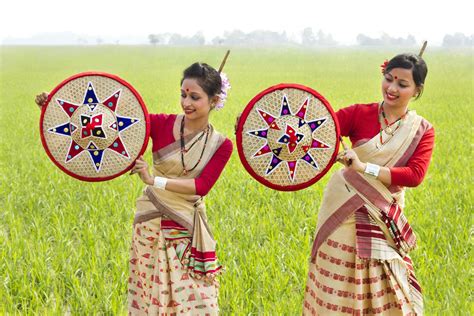 13 popular festivals in north east india – Artofit