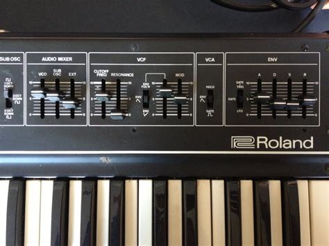 MATRIXSYNTH: Vintage 80's Roland Synthesizer 09 SH-09