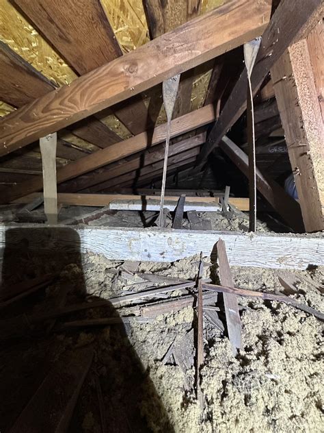 Joists hung from roof framing? : r/centuryhomes