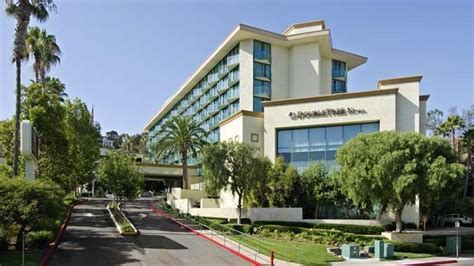 Hotels San Diego - DoubleTree Hotel San Diego-Hotel Circle | San diego ...