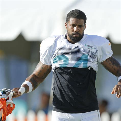 Arian Foster Retires: Twitter Reacts to Dolphins RB's Decision | News ...