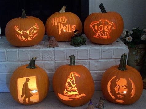 Creative & Spooky Pumpkin Carving Ideas - Holidappy