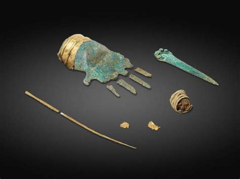 44 Ancient Artifacts That Unlock The Mysteries Of Our Past