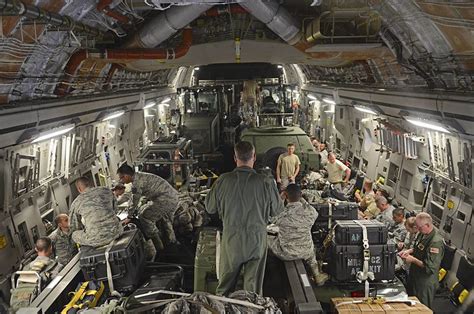 Pin by Philippe Duchenne on C17 | Aircraft interiors, C 17 globemaster ...