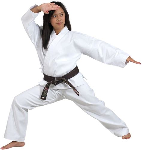 Actualizar 56+ imagen martial arts outfit - Abzlocal.mx