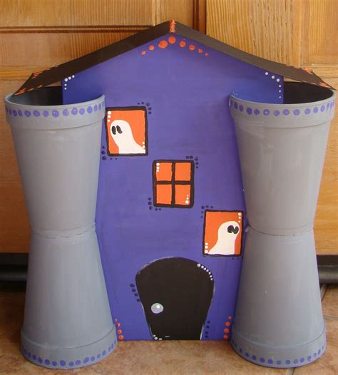 Crafts By Starlight: Halloween Crafts - Haunted House