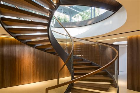 This Spiral Staircase Will Turn Any Home Into Modern Mansion ...