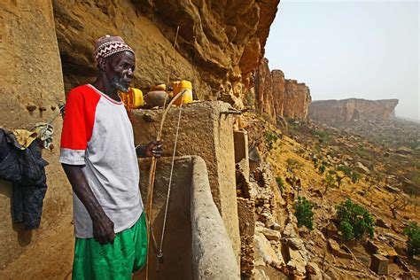 The Dogon - West African people of unique customs and mythology ...