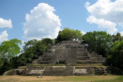 Lamanai Field Research Center | Maya ruins, Ancient ruins, New river