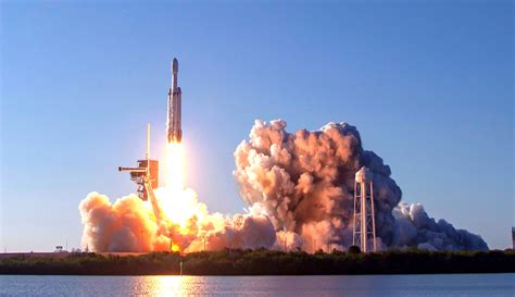 SpaceX Falcon Heavy to Launch Cutting-Edge NASA Space Tech | Space