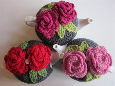 15 Quick and Easy Crocheted Tea Cozies