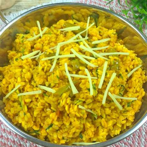 Daal Mash Recipe - CookCrews.com