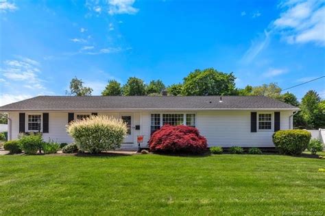 Cheshire, CT Real Estate - Cheshire Homes for Sale | realtor.com®