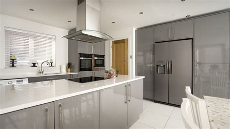 Dark Grey Kitchen Units Ukg - Charcoal grey gloss kitchen units, white ...